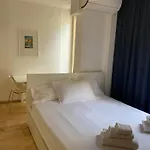Caccini מלון *